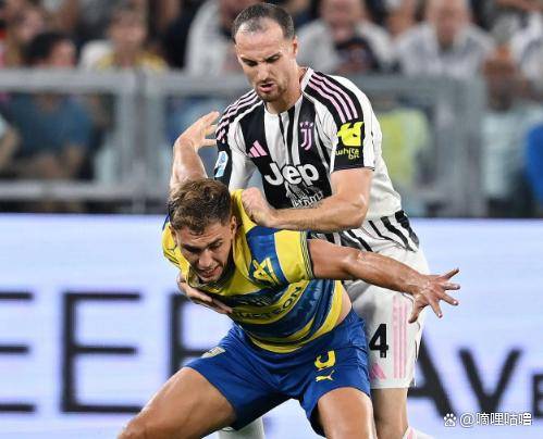 补时绝杀+神奇逆转！意甲豪强欧冠首胜，斯帕莱蒂换人神了